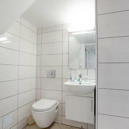 Daire Amazing, House With Big Private Balcony